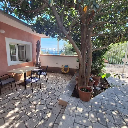 Apartament Vera *