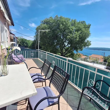 Vera Apartament *